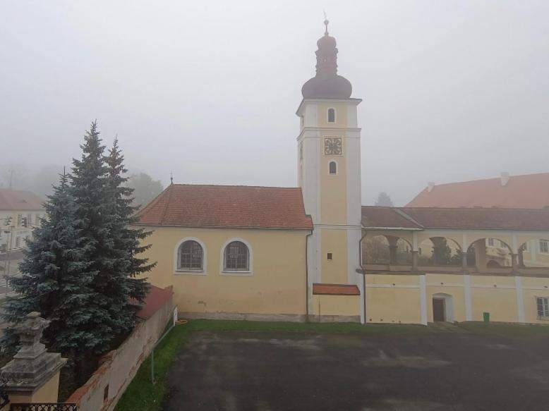 Penzion Nove Dvory Kutna Hora Exterior photo